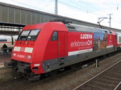 Baureihe 101 der |DBAG| mit |IC| in @edo; mit Werbelackierung 'Luzern erlebnisreiCH'
