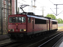 Baureihe 155 der |DBAG| bei der Durchfahrt in @ue;