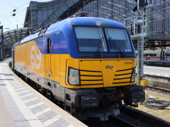Baureihe 193 der |NS| Cargo mit Nightjet in @kk;