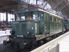 Baureihe E 44 der |DR| auf dem Museumsgleis in @ll;