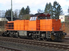 G 1206 (Baureihe 276) der |BASF| mit Güterzug im |Bf| @fkb;