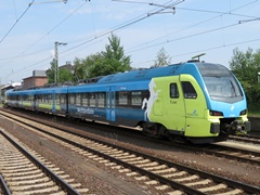 |FLIRT| 3 (Baureihe 1428) der Westfalenbahn im |Bf| @hr;