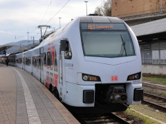 |FLIRT| 3 (Baureihe 429.1) der |DBAG| (|SÜWEX|) in @kko;