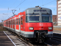 Baureihe 420 der |DBAG| (S-Bahn München) im |Bf| @kkow;