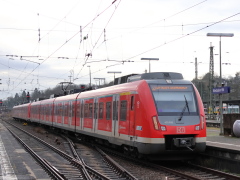 Baureihe 430 der |DBAG| (S-Bahn Rhein-Main) im |Bf| @fw;