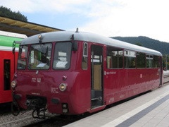 Baureihe 772 der |DBAG| (Schwarzatalbahn) im |Bf| @urtb;