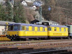 Gleismesszug (Baureihe 725+726) der |DBAG| im |Bf| @kli;