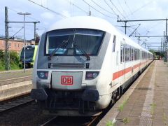 |IC|-Wagen im |Bf| @aiz;