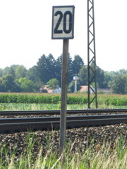 Geschwindigkeitssignal im |Bf| @mmtg; existiert nur im Bereich von Sk-Signalen (entlang der Lechstrecke)